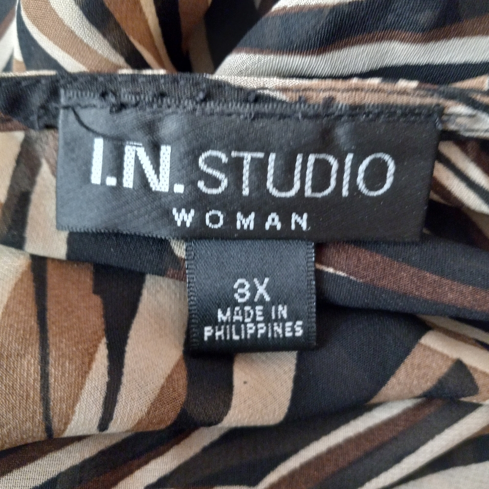 I.N. Studio Wildlife Print Blouse View 3